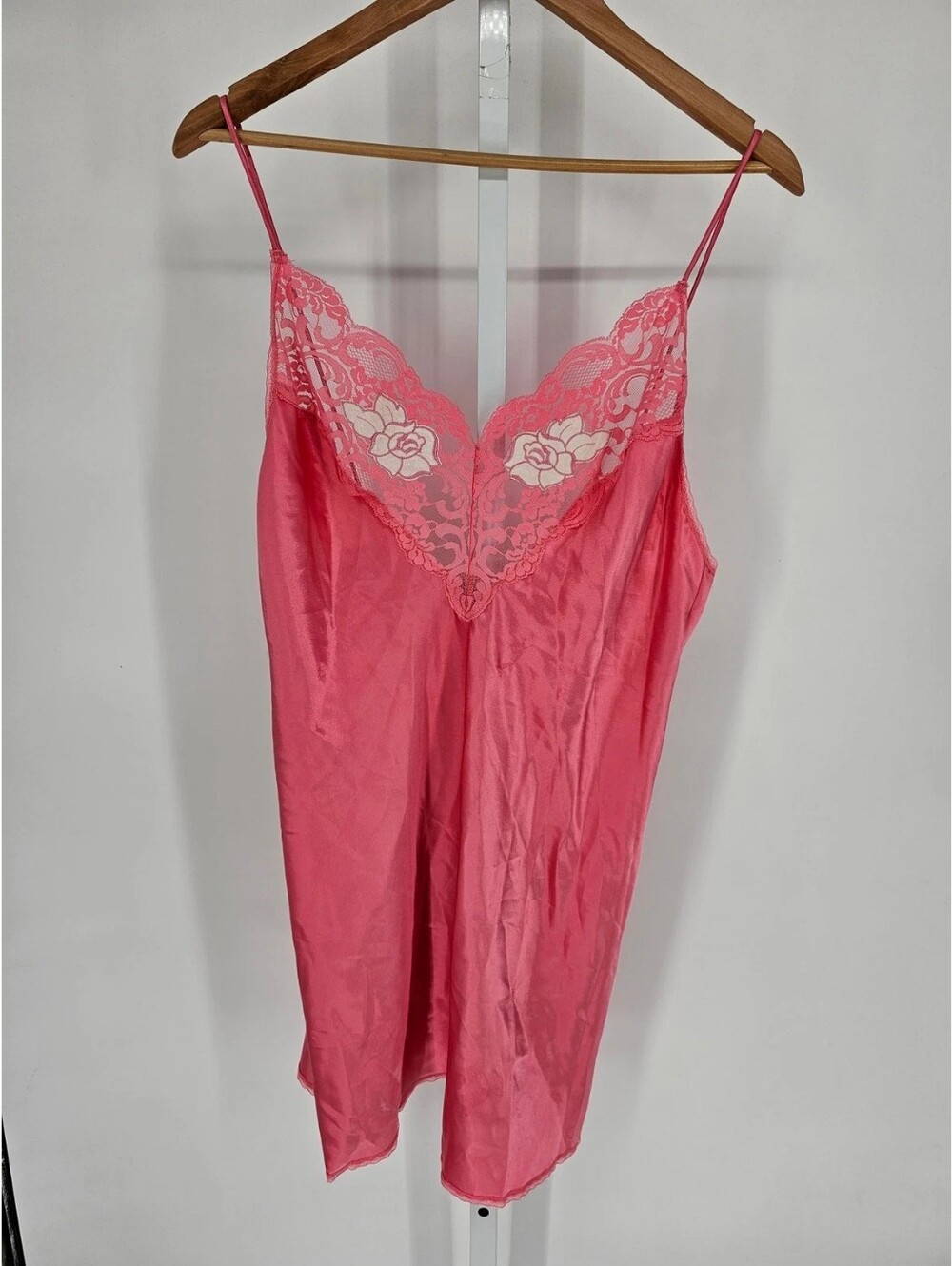 Women's Pink Lace-Trim Satin Chemise